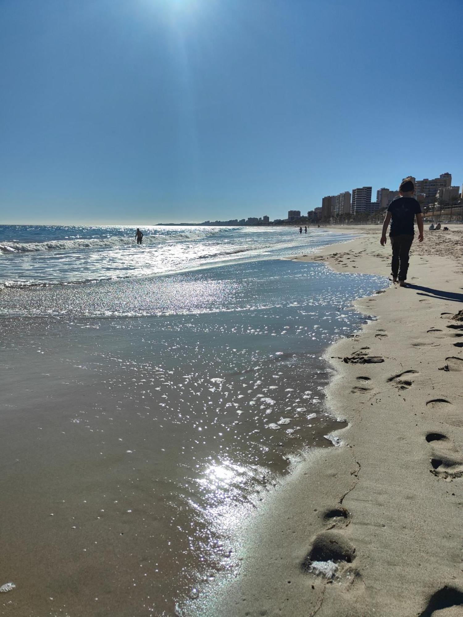 Seaside Beach-Lounge Alicante เอลกัมเปโญ ภายนอก รูปภาพ
