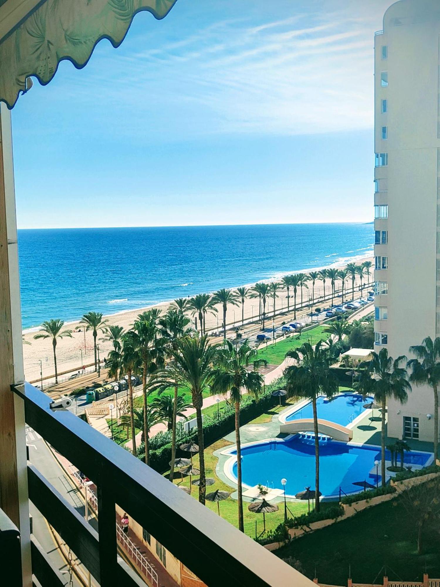 Seaside Beach-Lounge Alicante เอลกัมเปโญ ภายนอก รูปภาพ